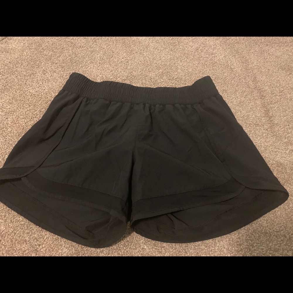GAIAM RUNNING SHORTS